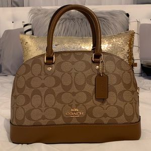 BRAND NEW COACH PURSE